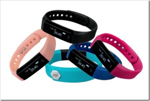 Xiaomi Mi Band 2: самый популярный фитнес-трекер
